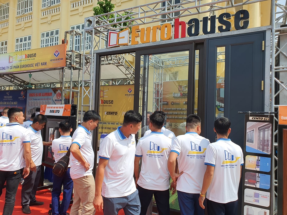Eurohouse Tại Triển Lãm Và Lễ Ra Mắt Hội Nghành Cửa Phú Thọ