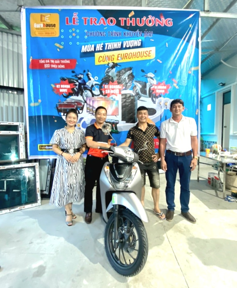 Lễ Trao Giải Đặc Biệt Xe Máy Honda SH MODE -  Chương Trình Khuyến Mại Tháng 7-2023 Cho CSSX Hán Băng - Hán Kỳ tại Lương Tài Bắc Ninh